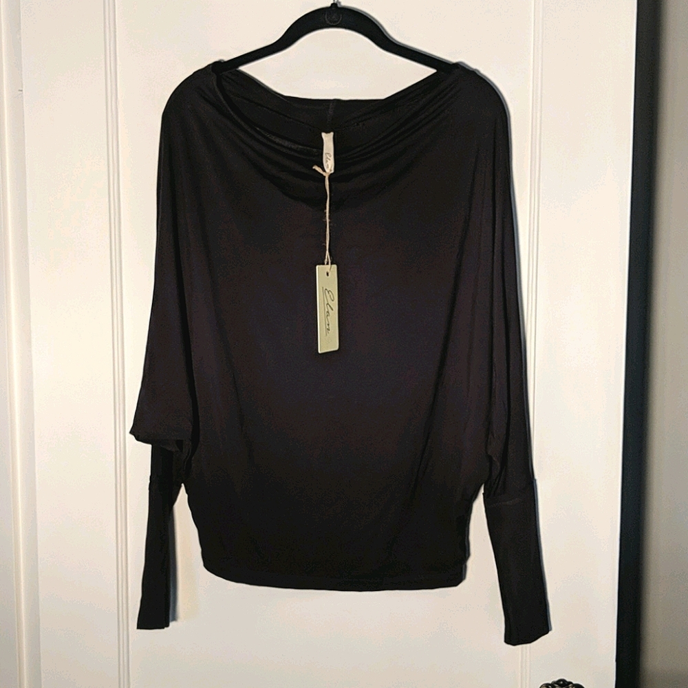 NWT Elena black bat wing/off-the-shoulder top S